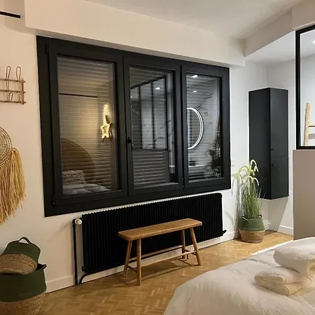 Dom wakacyjny Moderne Et Elegante A Avec Grand Parc Arbore - Fr-1-589-809 *