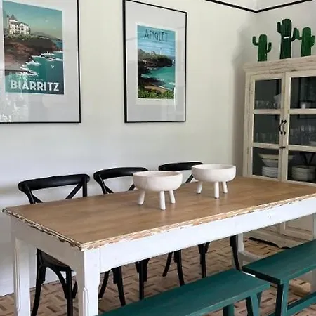 Moderne Et Elegante A Avec Grand Parc Arbore - Fr-1-589-809 * ויטל