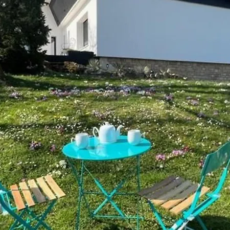 Moderne Et Elegante A Avec Grand Parc Arbore - Fr-1-589-809 בית נופש ויטל